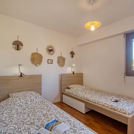 Le Capricorne By Interhome Apartment Saint-Raphael (Var)